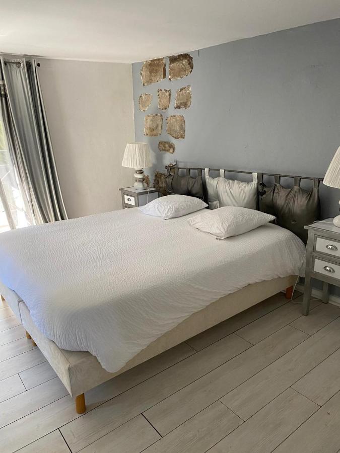 Le Moulin De Pommeuse Bed & Breakfast Eksteriør bilde